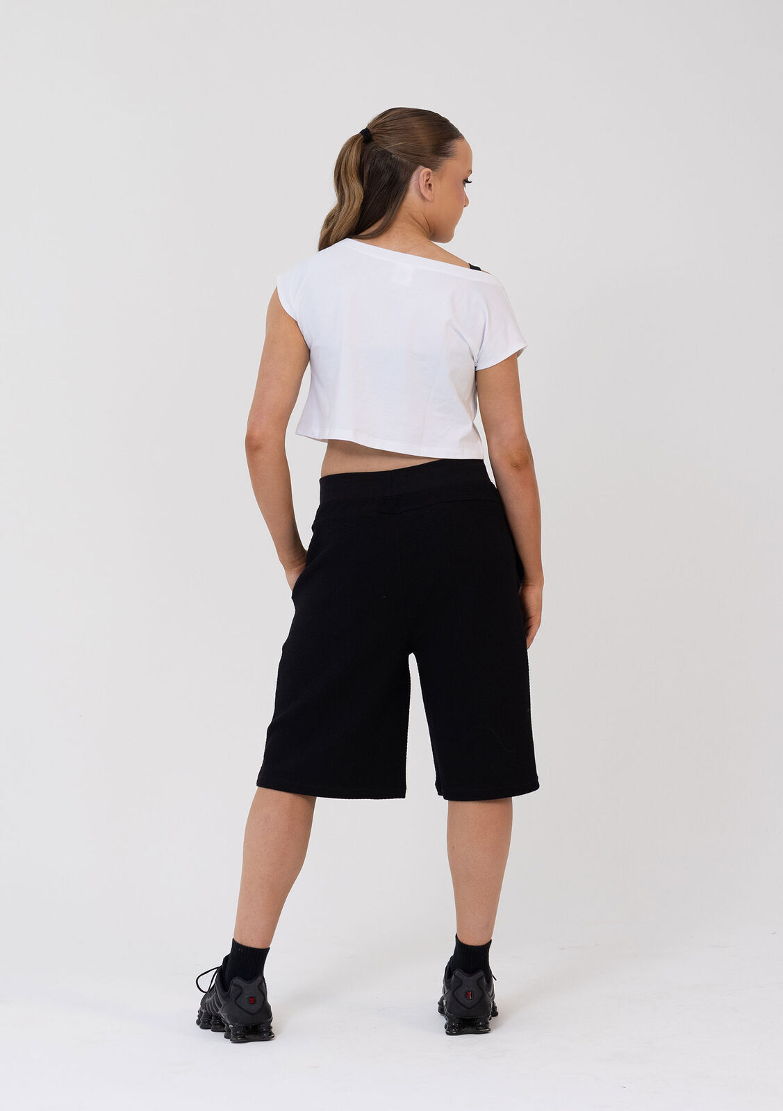 Studio 7 Cropped Studio Tee; Adult
