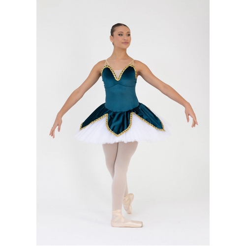 Studio 7 Ellen Scalloped Tutu; Jade; Child Large