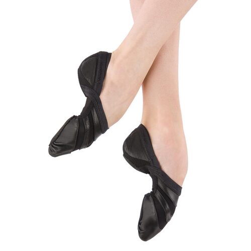 Capezio Seamless Stretch Freeform Ballet Shoe Adult 10; Medium; Black